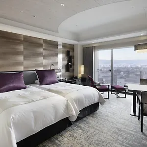 5* מלון Granvia